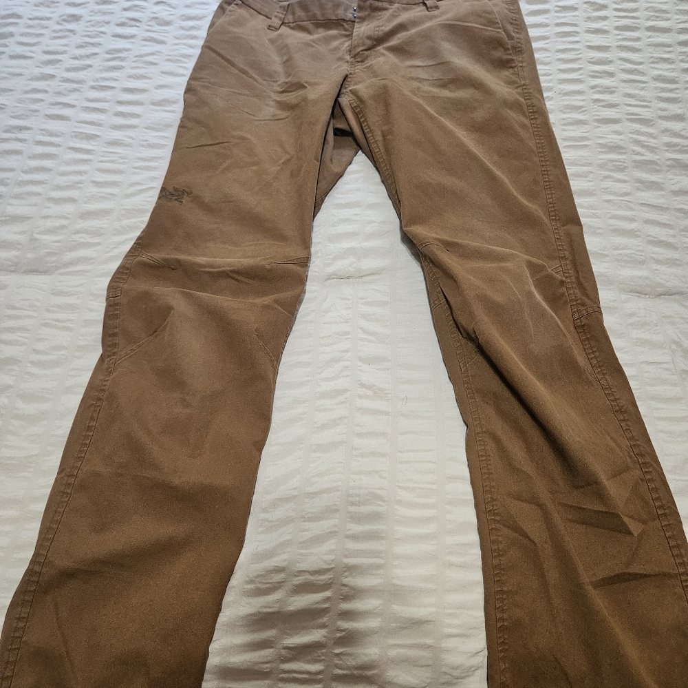 Arc'teryx Chino Pants